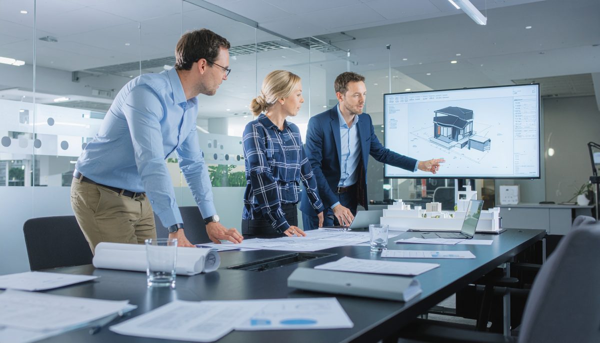 DTM3D - 7 étapes clés pour une checklist modélisation 3D industrielle - Firefly A professional photograph of a small team of 3 French construction professionals arc 809380 Livraison de maquette BIM et accompagnement projet par DTM3D
