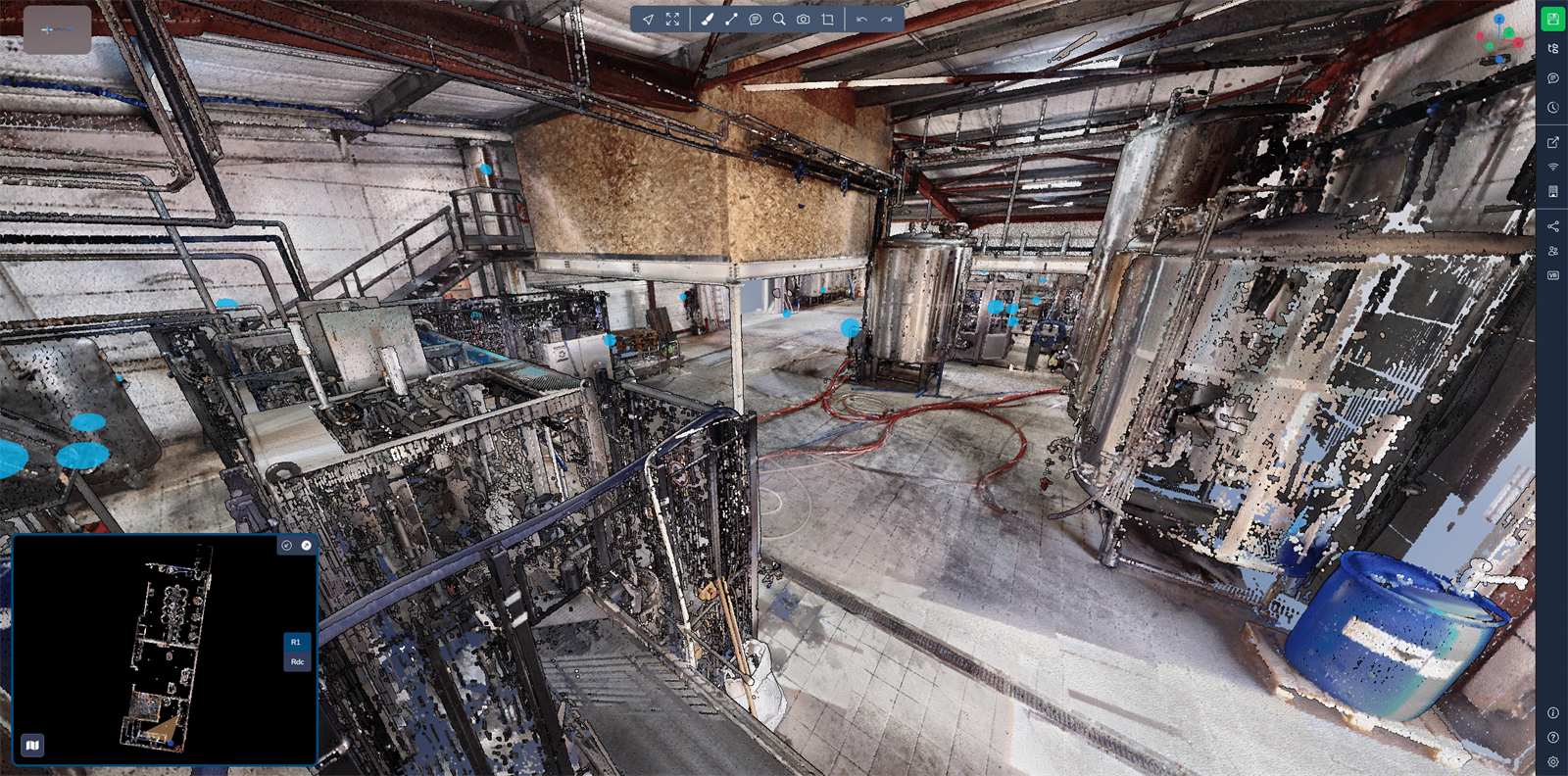 Nuage de points et vue panoramique 360° de la salle de production, avec les outils de mesure - DTM3D